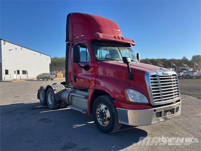 Freightliner Cascadia 125 Nyergesvontatók