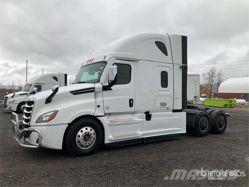 Freightliner Cascadia 126 Vetopöytäautot