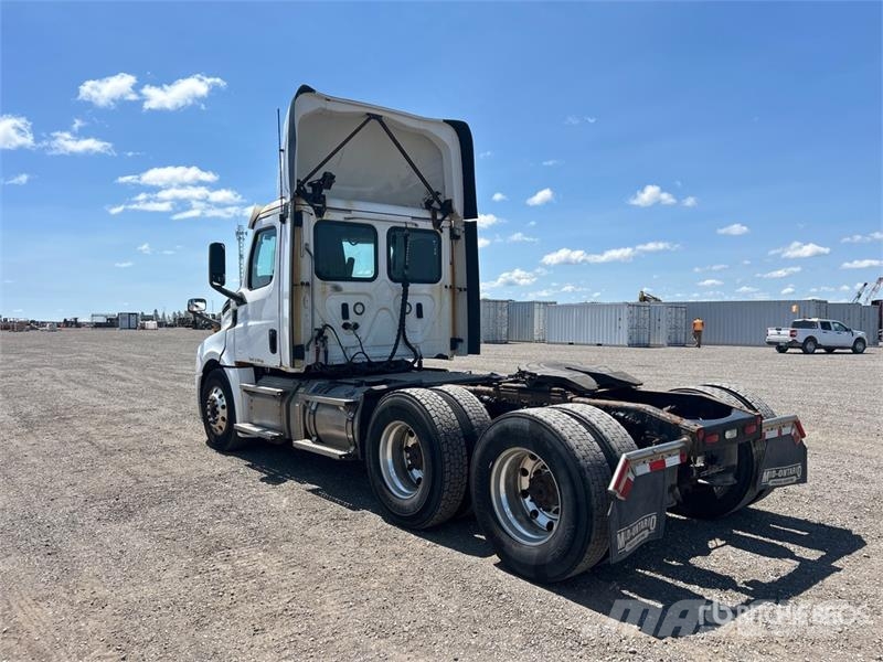 Freightliner Cascadia 126 Tractor Units