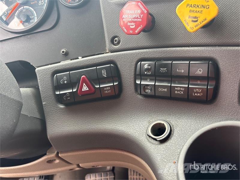 Freightliner Cascadia 113 Prime Movers
