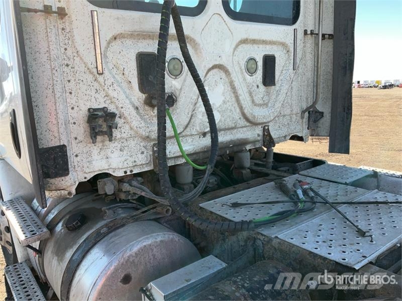 Freightliner Cascadia 113 Tracteur routier