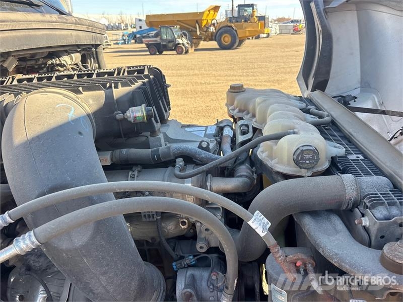 Freightliner Cascadia 126 Тягачі