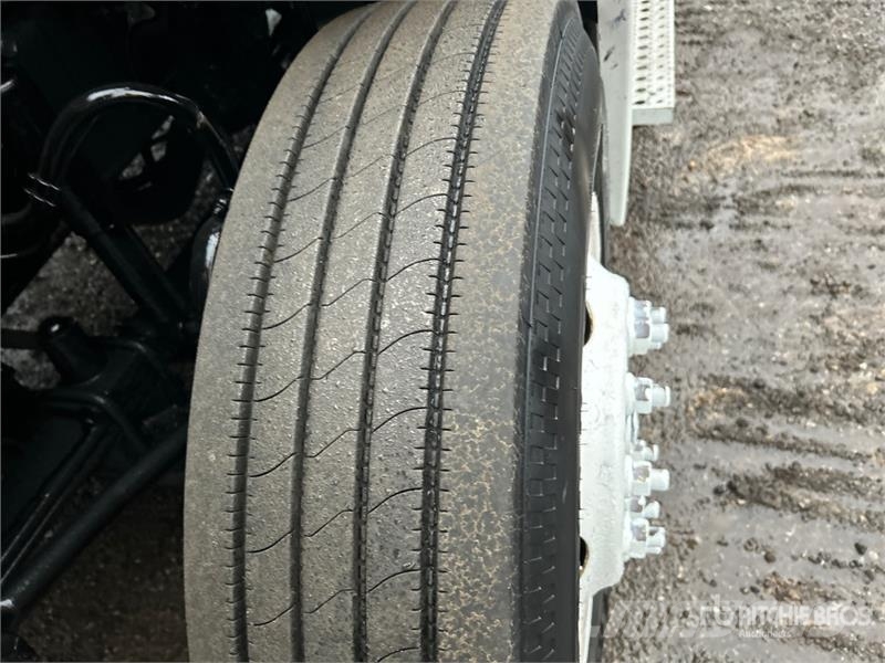 Freightliner Cascadia 125 6x4 T/A Sleeper Truck Tractor Motrici e Trattori Stradali