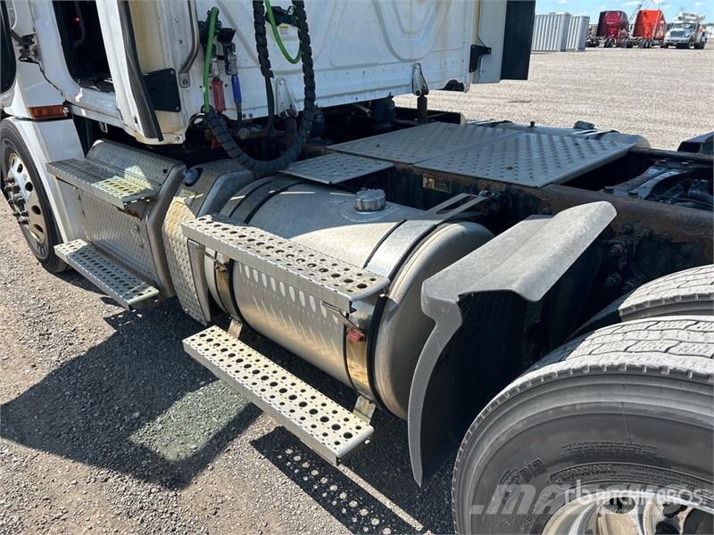 Freightliner Cascadia 126 Tractor Units
