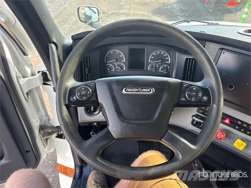 Freightliner Cascadia 126 Cabezas tractoras