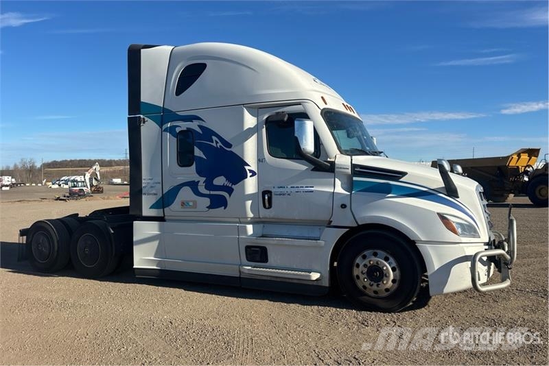 Freightliner Cascadia 126 وحدات الجر