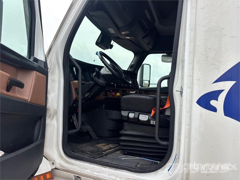 Freightliner Cascadia 126 Tractores (camiões)