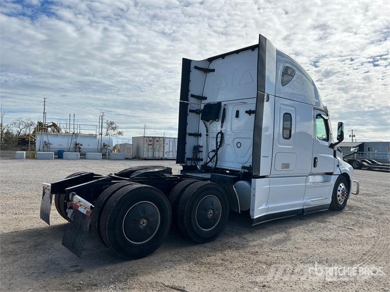 Freightliner Cascadia 126 Cavalos mecânicos
