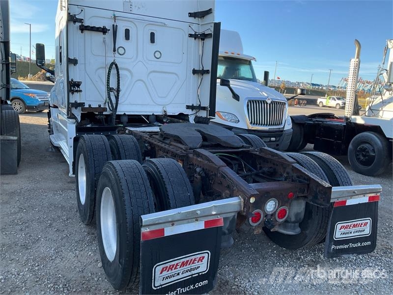 Freightliner Cascadia 126 6x4 T/A Sleeper Truck Tractor Motrici e Trattori Stradali