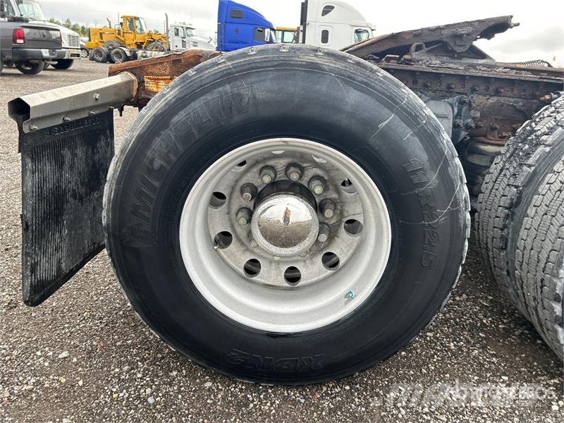 Freightliner Cascadia 125 Vetopöytäautot