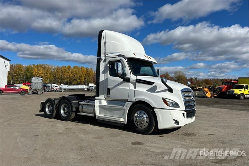 Freightliner Cascadia 126 曳引機組件