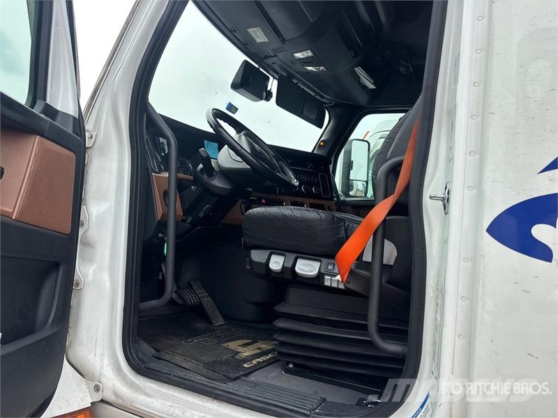 Freightliner Cascadia 126 Tractores (camiões)
