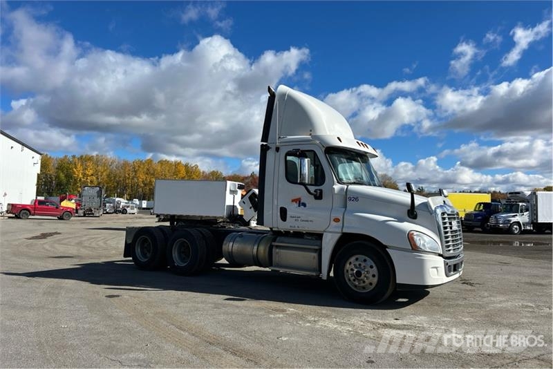 Freightliner Cascadia 125 Naudoti vilkikai