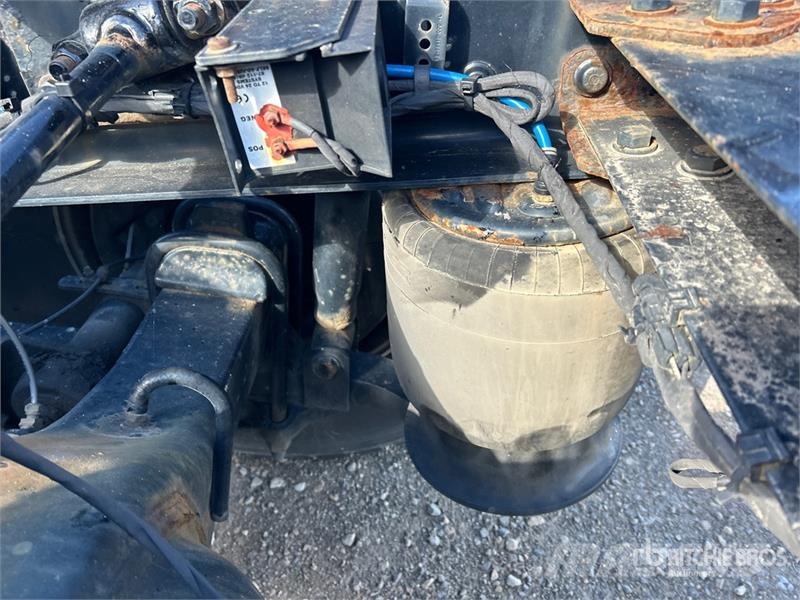 Freightliner Cascadia 126 وحدات الجر