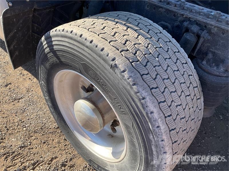 Freightliner Cascadia 125 6x4 T/A Sleeper Truck Tractor Sattelzugmaschinen