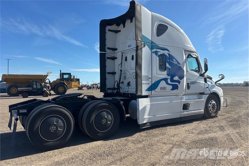 Freightliner Cascadia 126 Sattelzugmaschinen