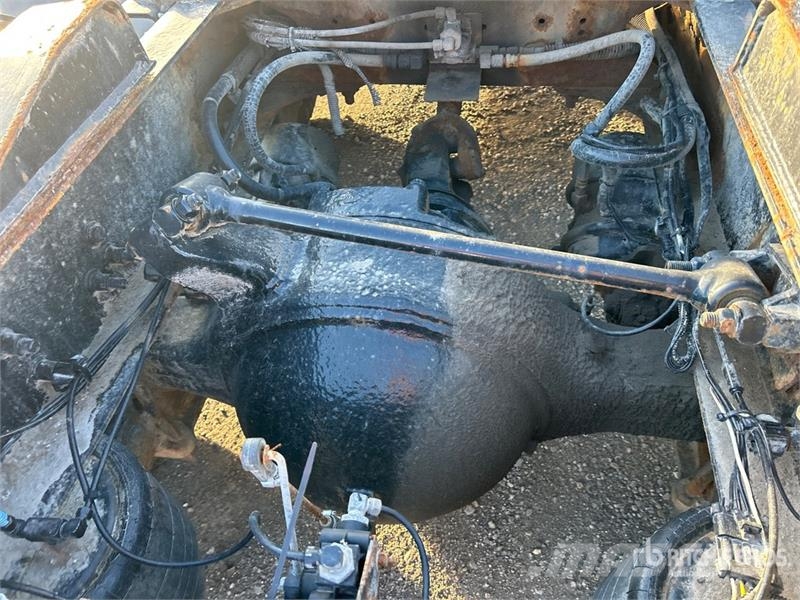 Freightliner Classic 120 Седельные тягачи