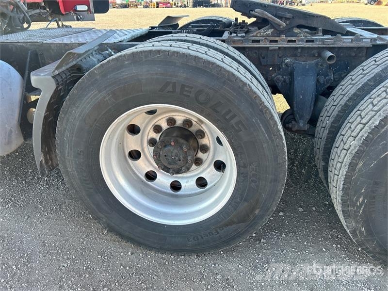 Freightliner Classic 120 Седельные тягачи