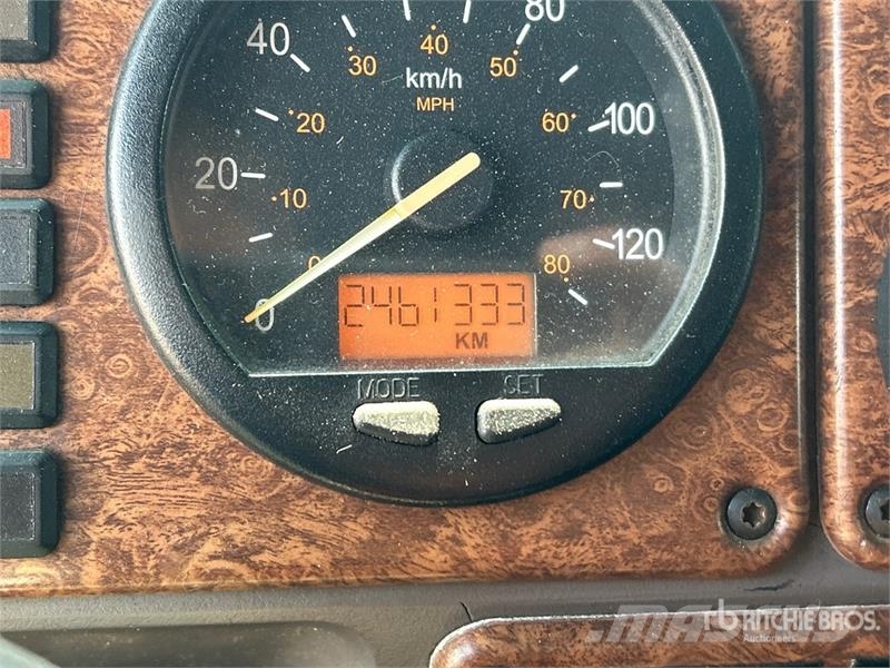 Freightliner Classic 120 Vetopöytäautot