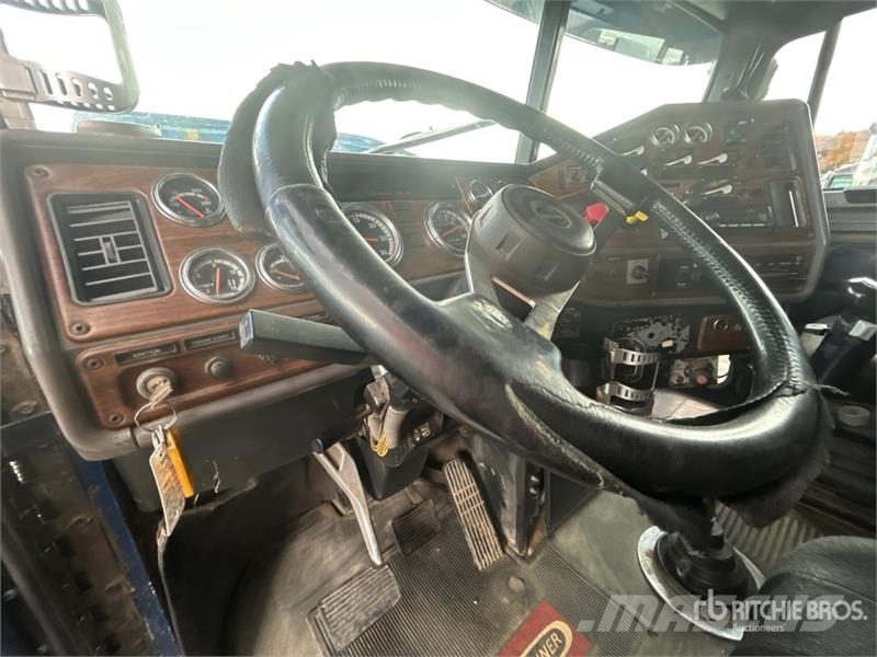 Freightliner Classic 120 Tegljači