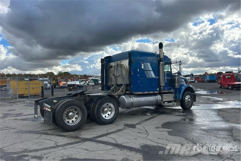 Freightliner Classic 120 وحدات الجر