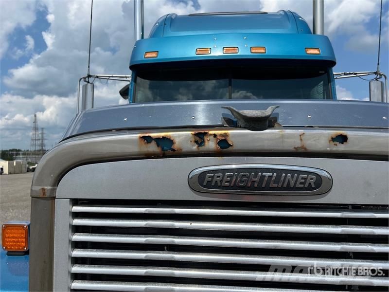 Freightliner Classic 120 Vetopöytäautot