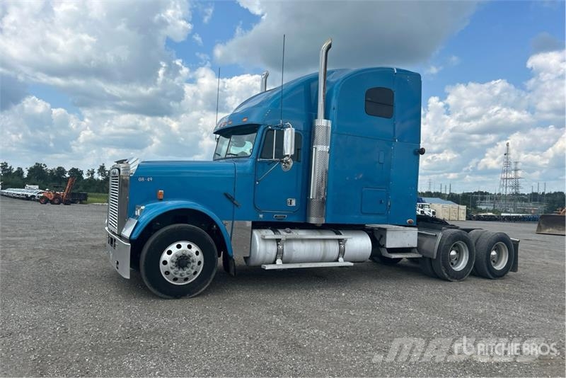 Freightliner Classic 120 Vetopöytäautot