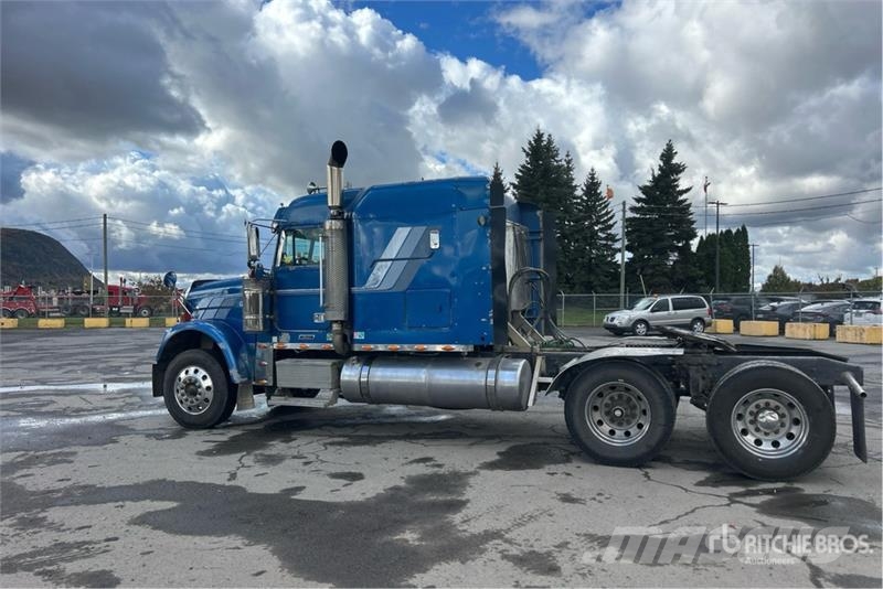 Freightliner Classic 120 وحدات الجر