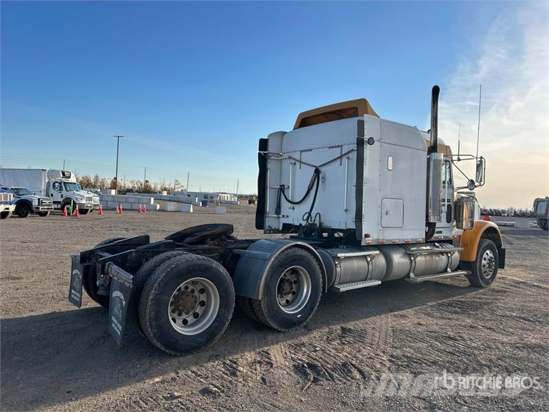 Freightliner Classic 120 Седельные тягачи