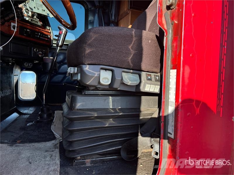 Freightliner Classic 120 Седельные тягачи