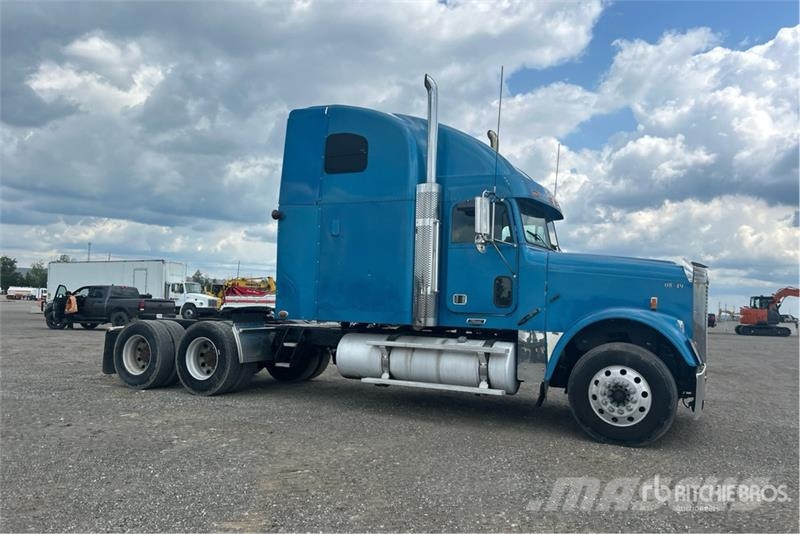 Freightliner Classic 120 Vetopöytäautot