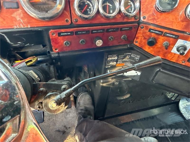 Freightliner Classic 120 Седельные тягачи
