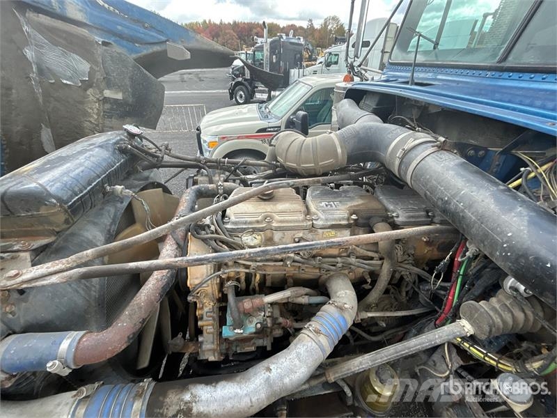 Freightliner Classic 120 Tegljači