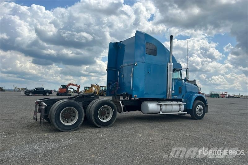 Freightliner Classic 120 Vetopöytäautot
