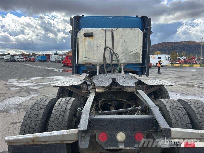 Freightliner Classic 120 وحدات الجر