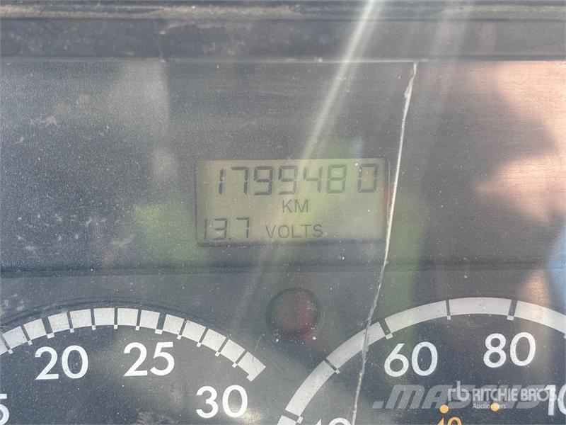 Freightliner Columbia 120 6x4 T/A Day Cab Truck Tractor Tractores (camiões)