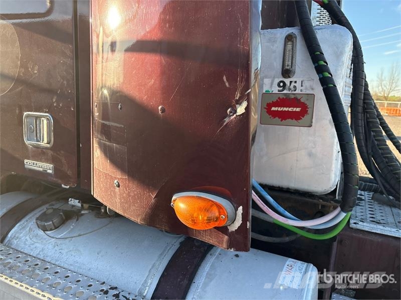 Freightliner Columbia 120 6x4 T/A Day Cab Truck Tractor Naudoti vilkikai