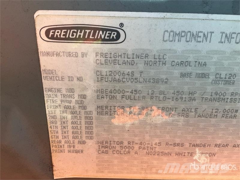 Freightliner Columbia 120 6x4 T/A Sleeper Truck Tractor Tegljači