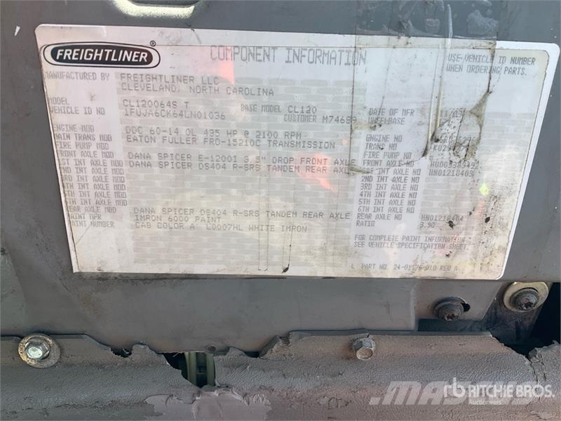 Freightliner Columbia 120 6x4 T/A Day Cab Truck Tractor Tractor Units