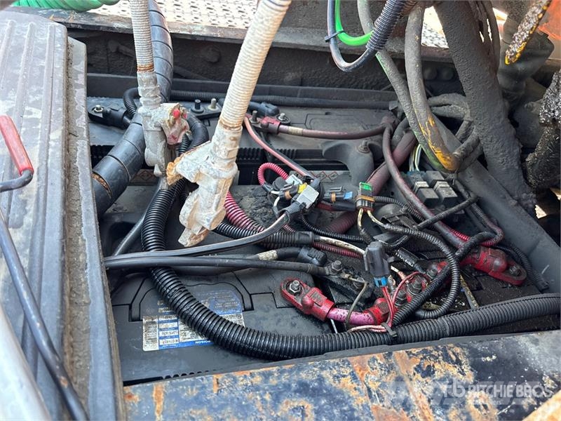 Freightliner Coronado 6x4 T/A Sleeper Truck Tractor (Inoperable Trekkers