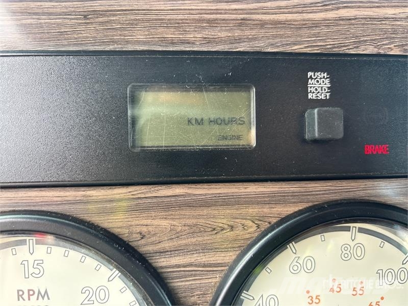 Freightliner Coronado 122 Седельные тягачи