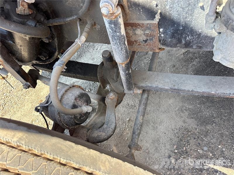 Freightliner Coronado 6x4 T/A Sleeper Truck Tractor (Inoperable Trekkers