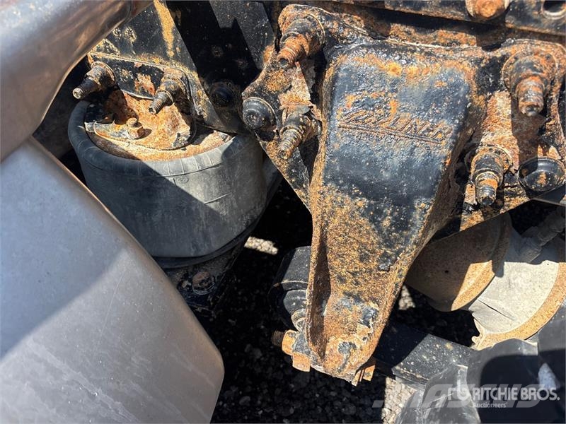 Freightliner Coronado 6x4 T/A Sleeper Truck Tractor (Inoperable Sadulveokid