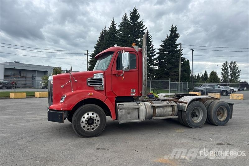 Freightliner Coronado 122 Седельные тягачи