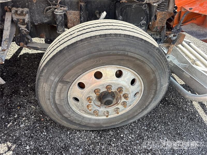 Freightliner Coronado 6x4 T/A Sleeper Truck Tractor (Inoperable Sadulveokid