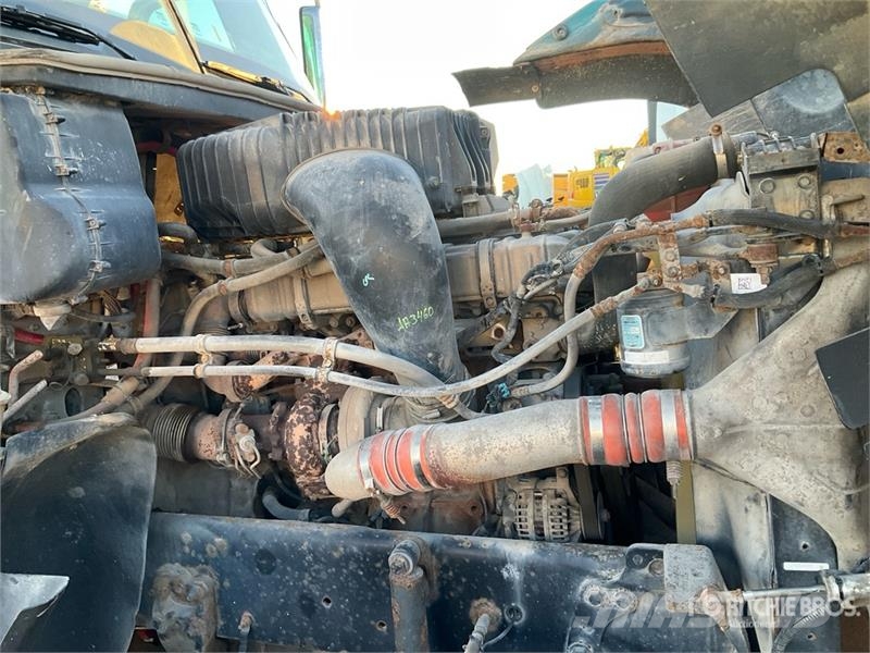 Freightliner Coronado SD122 6x4 T/A Sleeper Truck Tractor Sattelzugmaschinen