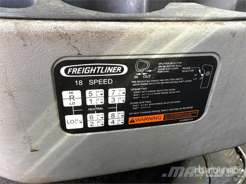 Freightliner Coronado 122SD Ťahače