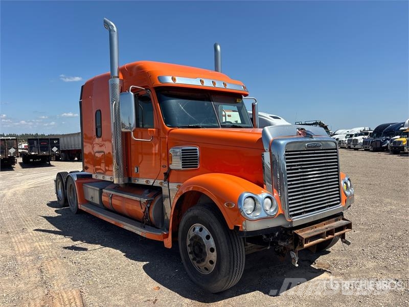Freightliner Coronado 6x4 T/A Sleeper Truck Tractor (Inoperable Trekkers