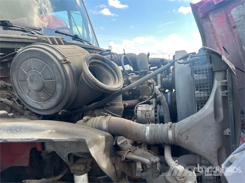 Freightliner FL 112 캐빈 및 인테리어