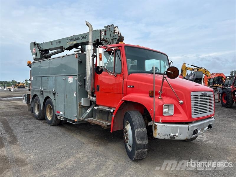 Freightliner FL 80 Camiones de perforación móvil